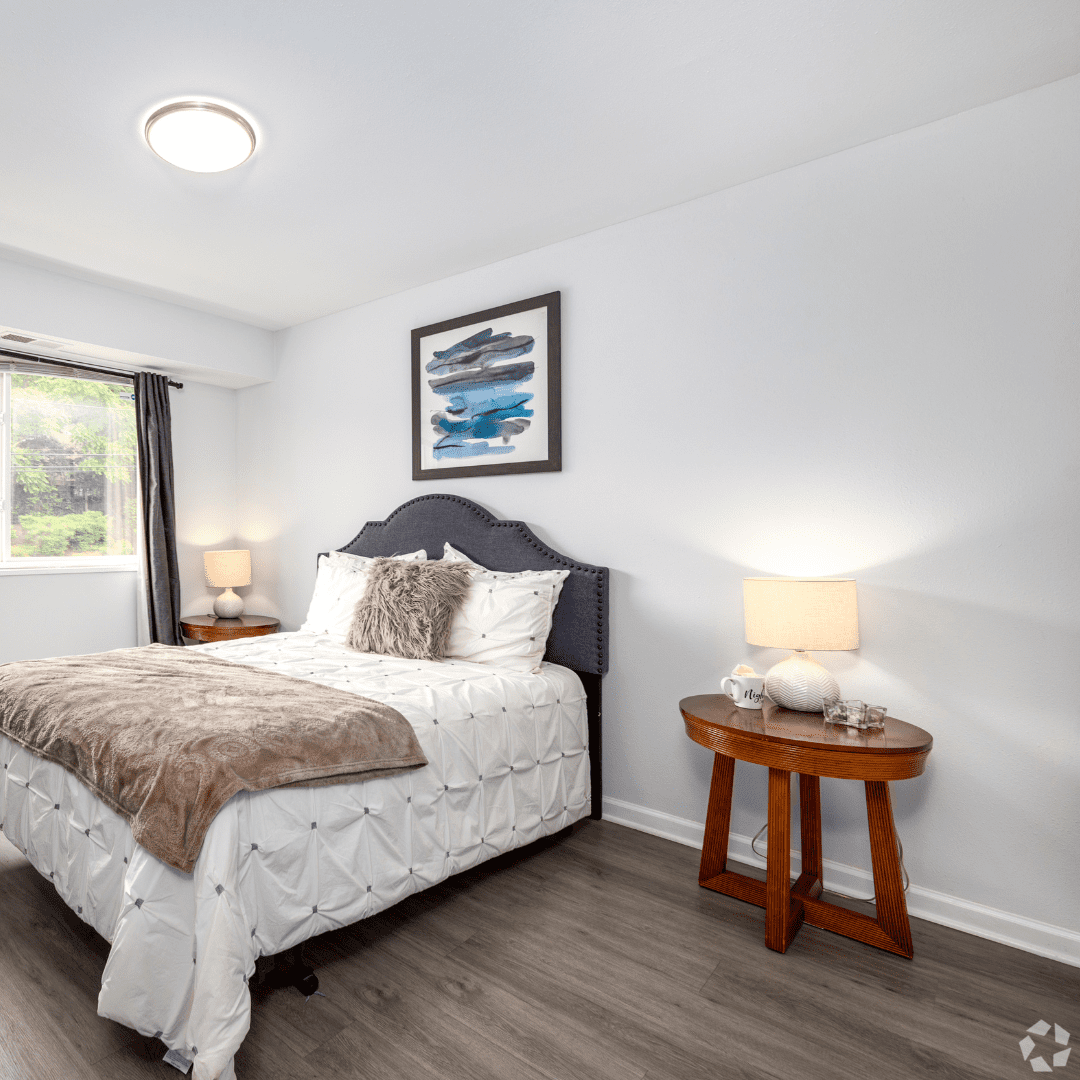 Luxury Bedroom Apartment